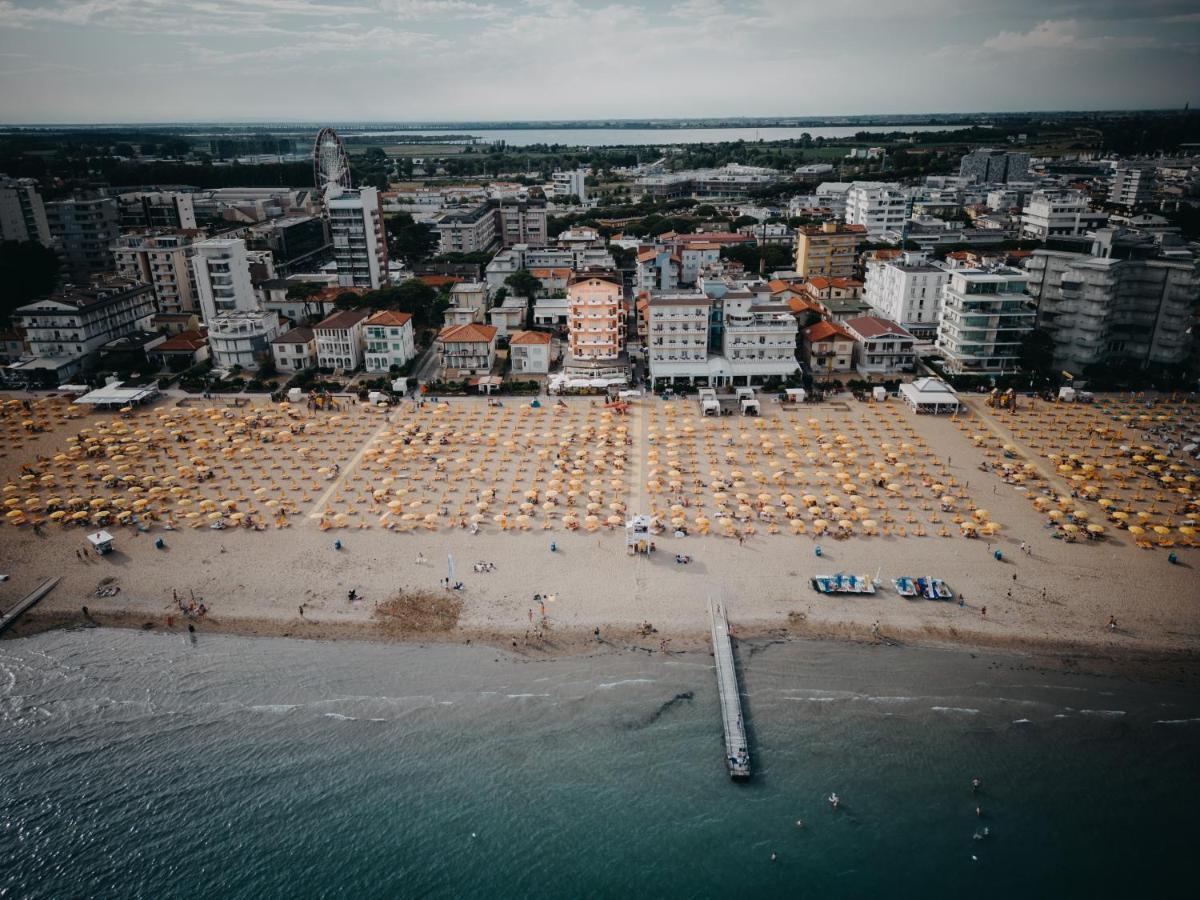 Hotel Loreley Lido di Jesolo Kültér fotó