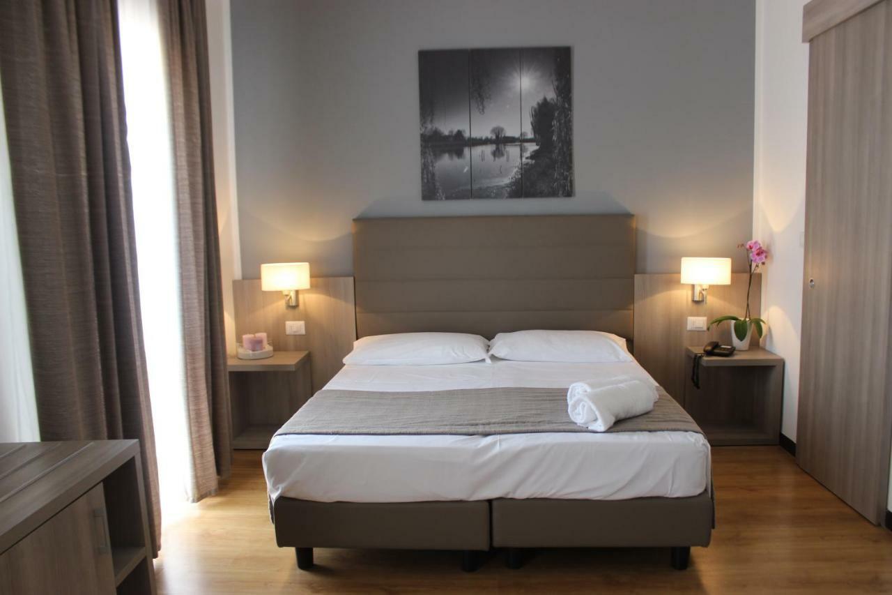 Hotel Loreley Lido di Jesolo Kültér fotó