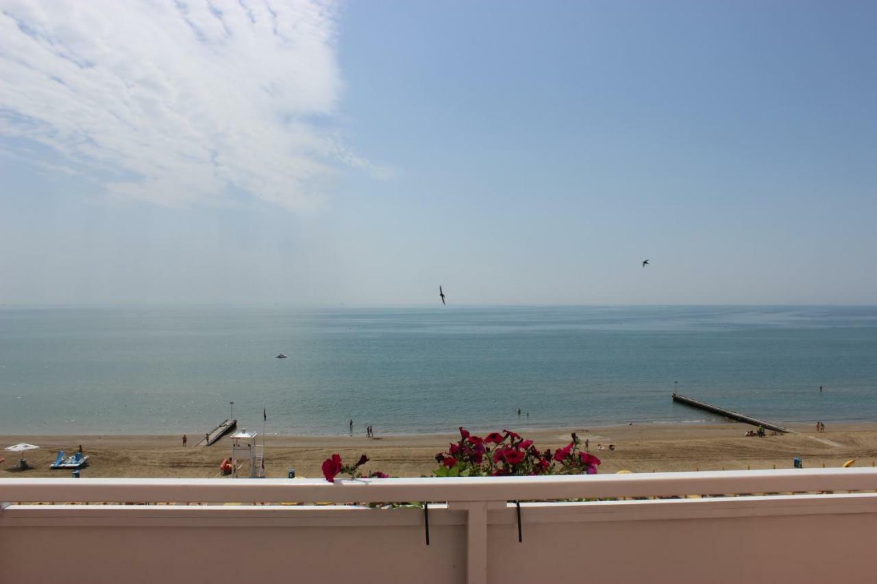 Hotel Loreley Lido di Jesolo Kültér fotó
