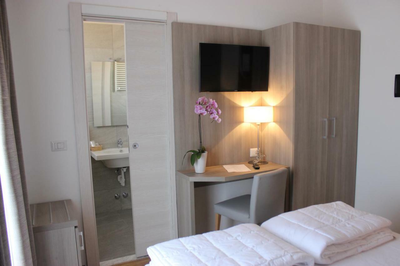 Hotel Loreley Lido di Jesolo Kültér fotó